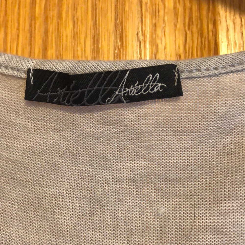 Sweater - Picture 4 of 4